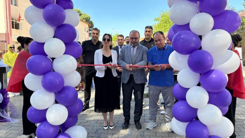 Şehitler Ortaokulu'ndan teknoloji tasarım ve görsel sanatlar sergisi