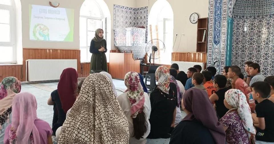 Söke’de yaz Kur’an kursu öğrencilerine bilinçlendirme seminerleri