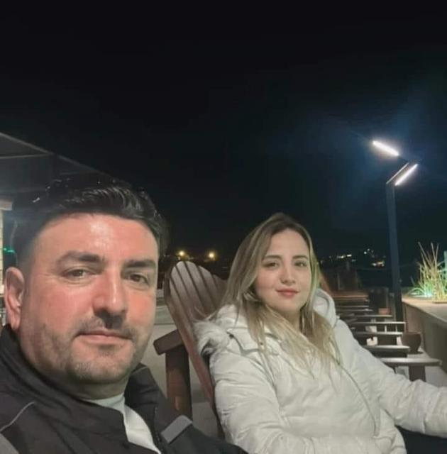 EŞ KATİLİNE 'İYİ HAL'LE ÖDÜL GİBİ CEZA ANNESİ ÖLDÜ, BABASI CEZAEVİNDE KIZLARI SİNİR KRİZİ GEÇİRDİ BOŞANMA AŞAMASINDAKİ EŞİNİ OĞLUNUN PANTOLONU İLE BOĞARAK ÖLDÜREN VE AĞIRLAŞTIRILMIŞ MÜEBBET HAPİS CEZASI İSTENEN ADAMA 'HAKSIZ TAHRİK' VE 'İYİ HAL' İNDİRİMİ UYGULANARAK 20 YIL HAPİS CEZASI VERİLDİ