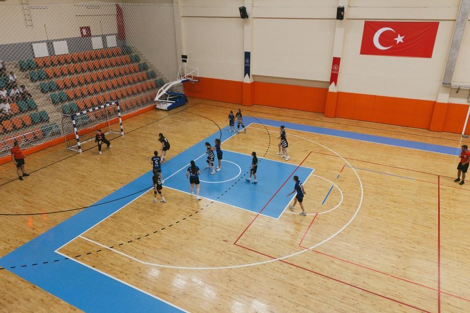 MİNİKLER HENTBOL TÜRKİYE ŞAMPİYONASI AYDIN'DA BAŞLADI