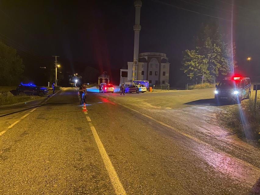 Bozdoğan’da 3 araç trafikten men edildi