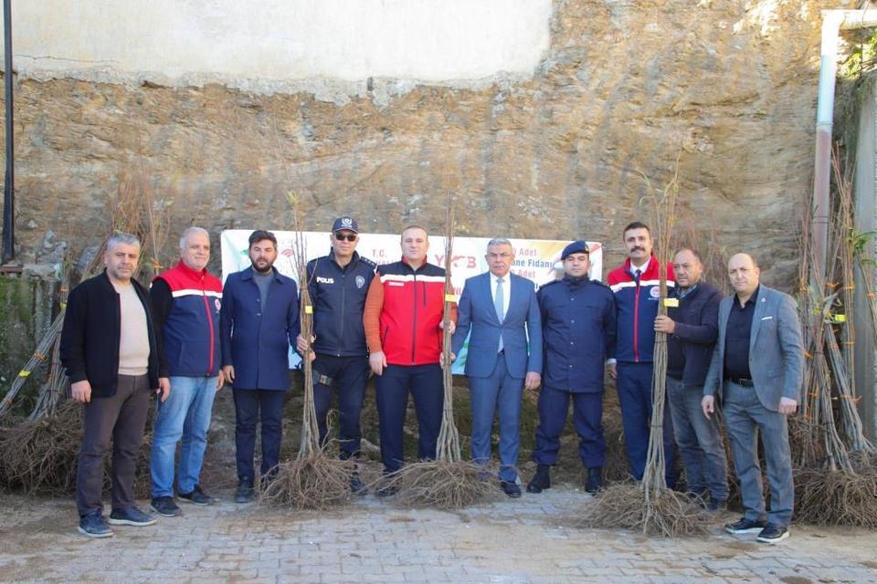 Köşklü üreticilere kestane fidanı dağıtıldı