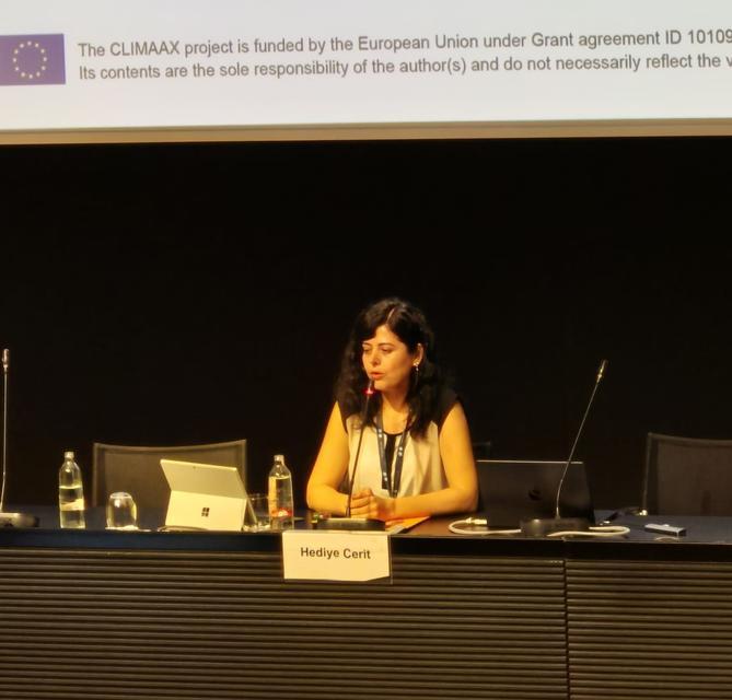 AYDIN İLİ DAMIZLIK SIĞIR YETİŞTİRİCİLERİ BİRLİĞİ'NİN PROJESİ BARSELONA'DA İLGİYLE TAKİP EDİLDİ DAMIZLIK BİRLİĞİ'NİN 'SÜT ÇİFTLİKLERİNDE İKLİM DİRENCİNİN ARTTIRILMASI PROJESİ' AVRUPA ÇAPINDA ÖRNEK PROJE KABUL EDİLDİ