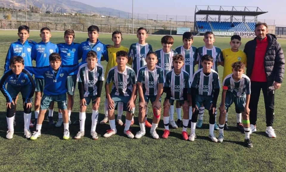 Şampiyon Buharkent kupasını bekliyor