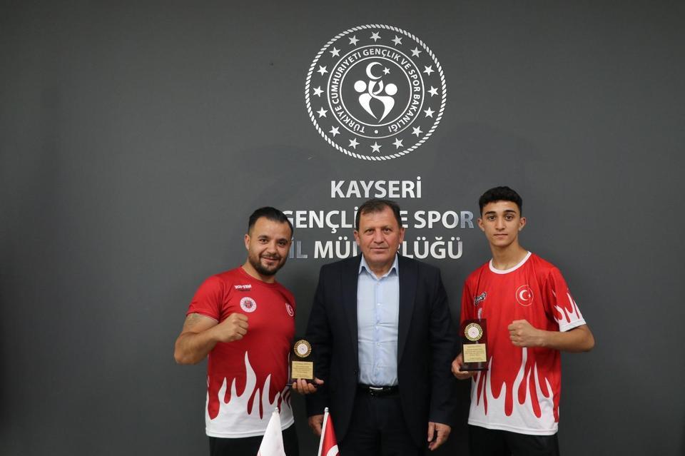 17 yaşında 9 kezTürkiye şampiyonu oldu