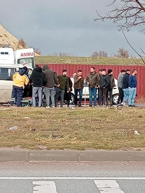 Zincirleme trafik kazasında 3 kişi yaralandı