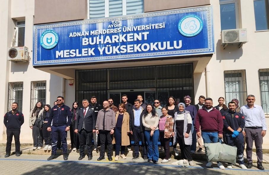 Buharkent’te ilk yardım ve sağlıklı yaşam eğitimleri verildi