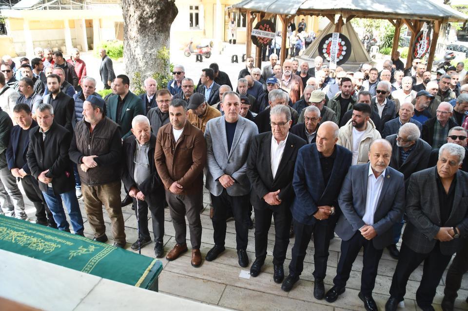 Söke nin Sevilen Esnafu Son Yolculuğuna  Uğurlandı