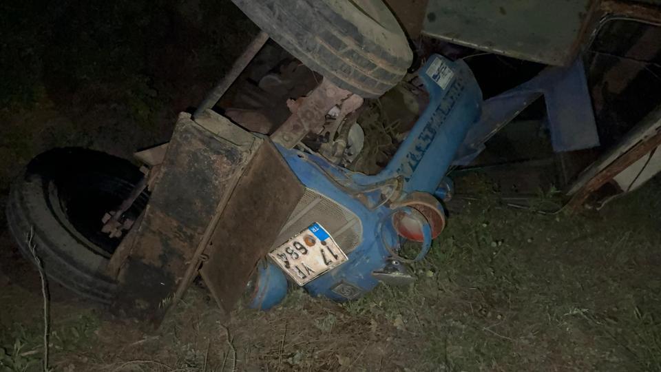 Traktör devrildi, 80 yaşındaki çiftçi hayatını kaybetti