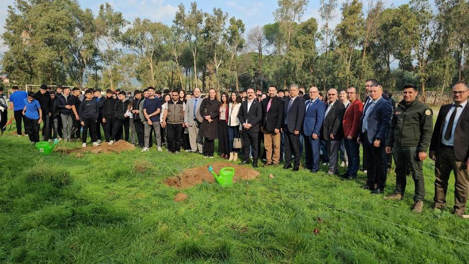 Sultanhisar’da fidanlar toprakla buluştu