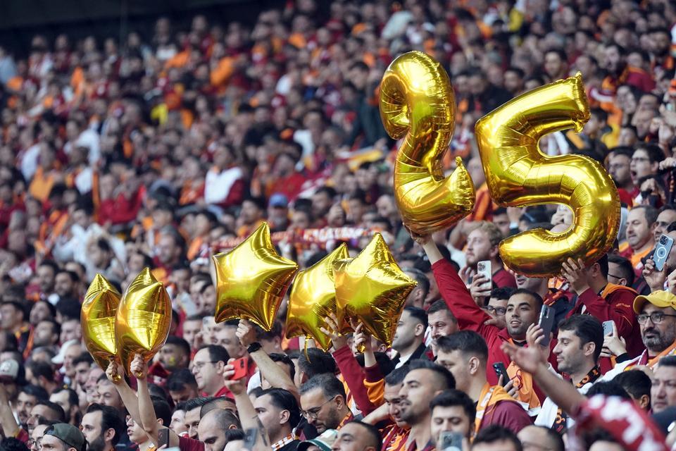 TRENDYOL SÜPER LİG: GALATASARAY: 2 - KAYSERİSPOR: 0 (İLK YARI)