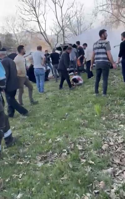 TOKAT'TA AĞACA ÇARPAN CİP YANDI: 1 ÖLÜ, 2 YARALI