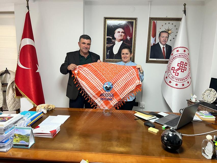 Germencik Yörüklerinden Kültür Müdürüne Ziyaret
