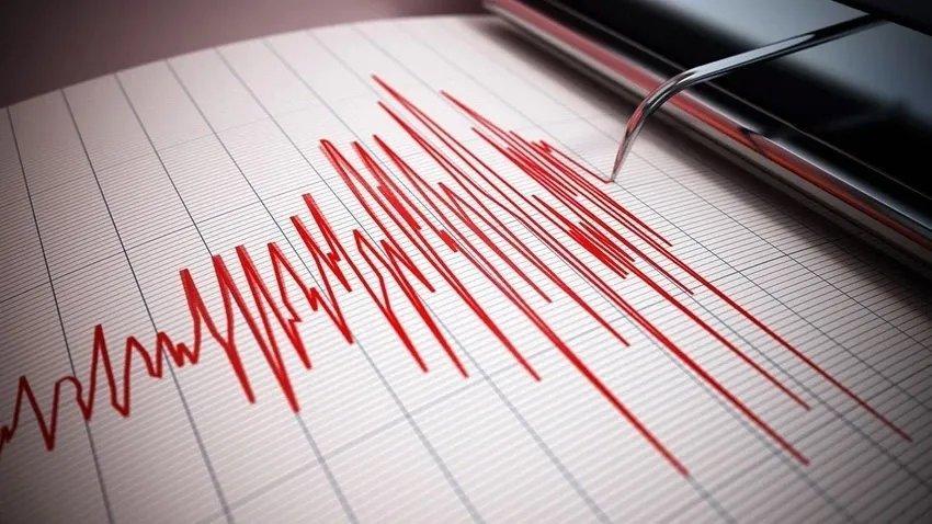 Ege Denizi'nde yine deprem
