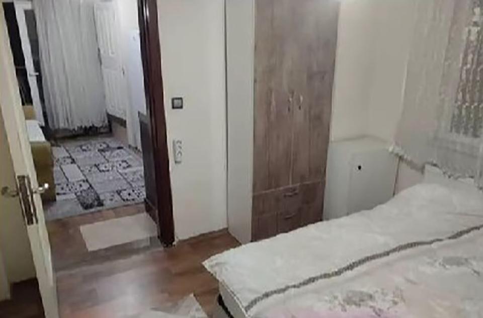 Müşterilerini gizli kamera ile "fantezi olsun diye" kayıt etmiş