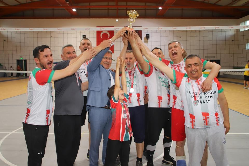 VOLEYBOL TURNUVASININ ŞAMPİYONU BELLİ OLDU